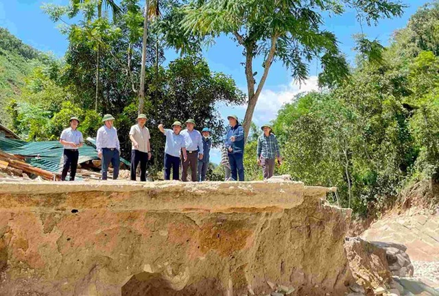 Không để người dân nào bị thiếu đói, thiếu nước sinh hoạt sau thiên tai